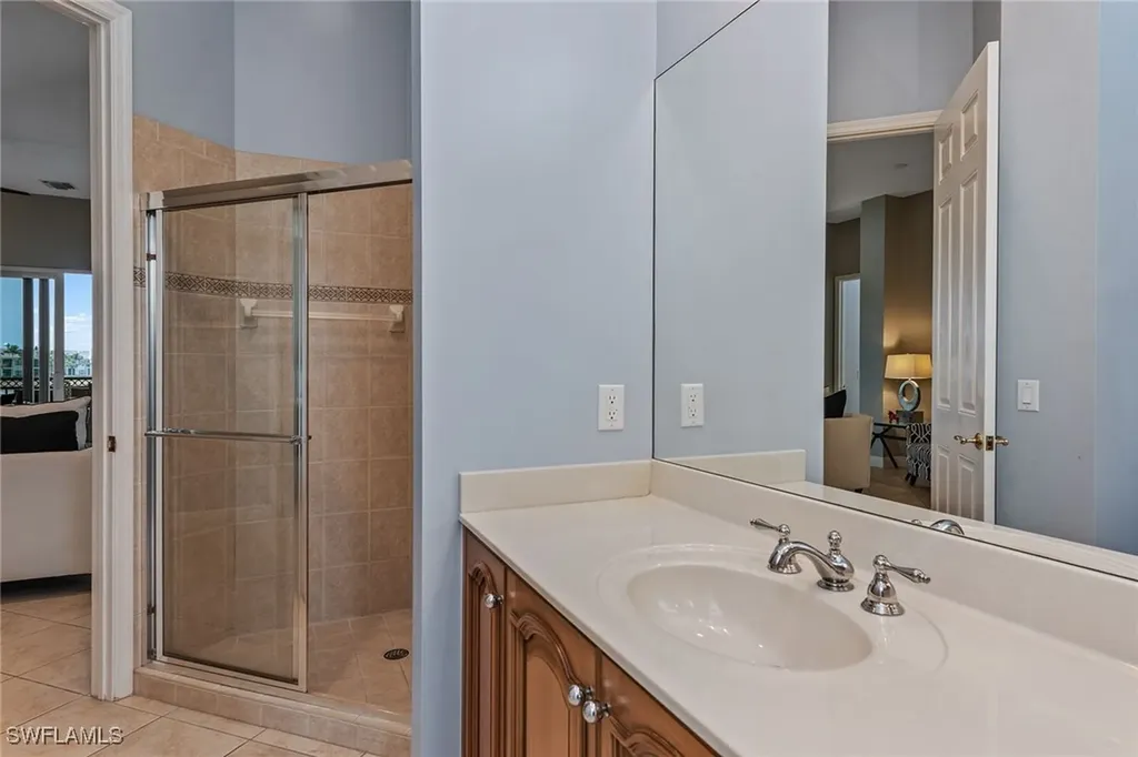 9267 Museo Circle Naples FL 34114