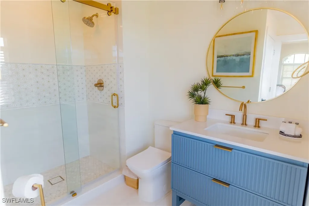 10082 Vanderbilt Drive Naples FL 34108