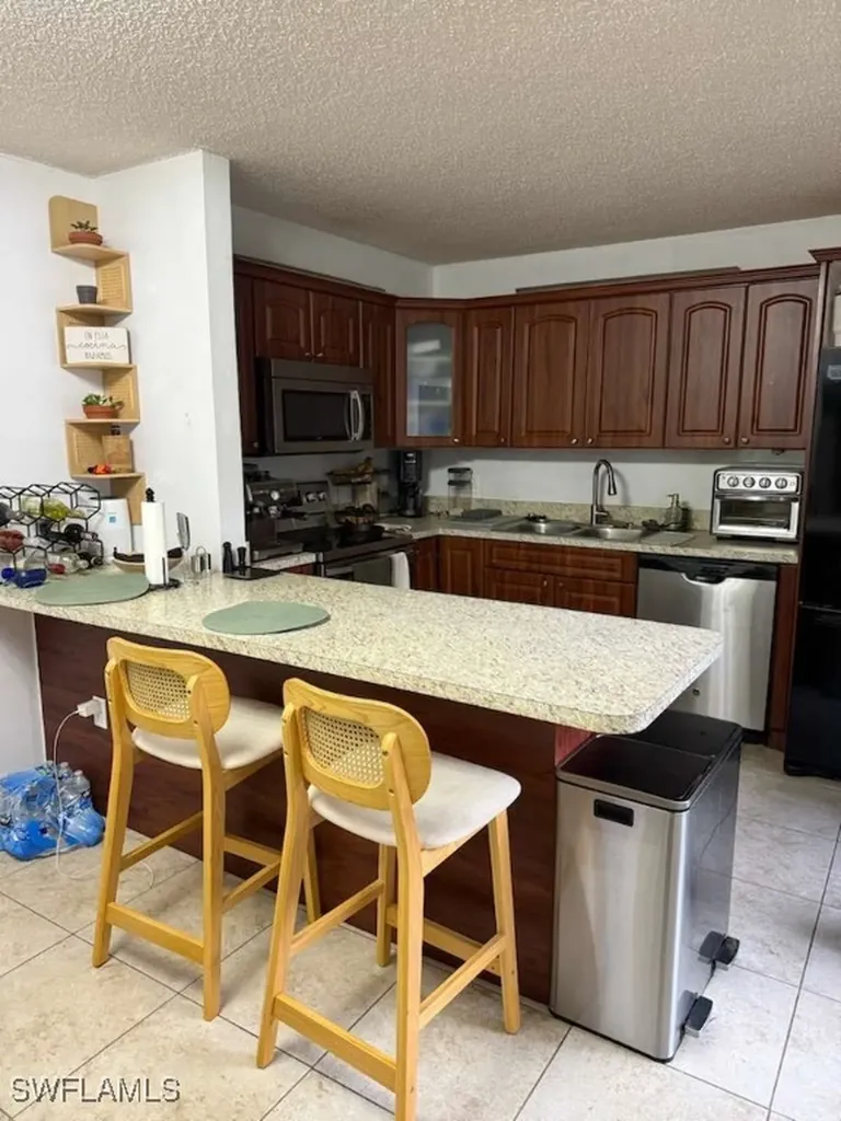 5236 Cedarbend Drive Fort Myers FL 33919