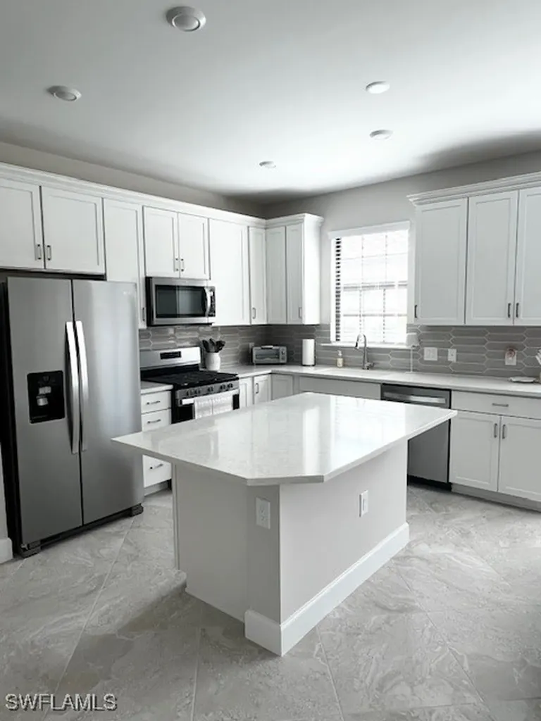 17442 Caravita Lane Fort Myers FL 33913