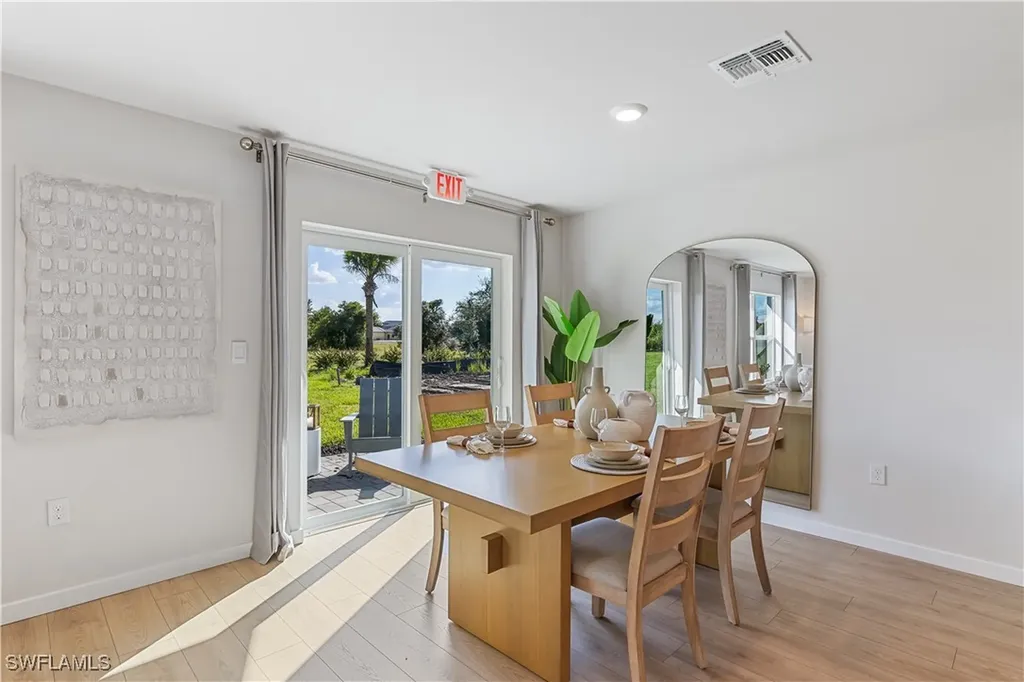 647 NW 29th Street Cape Coral FL 33993