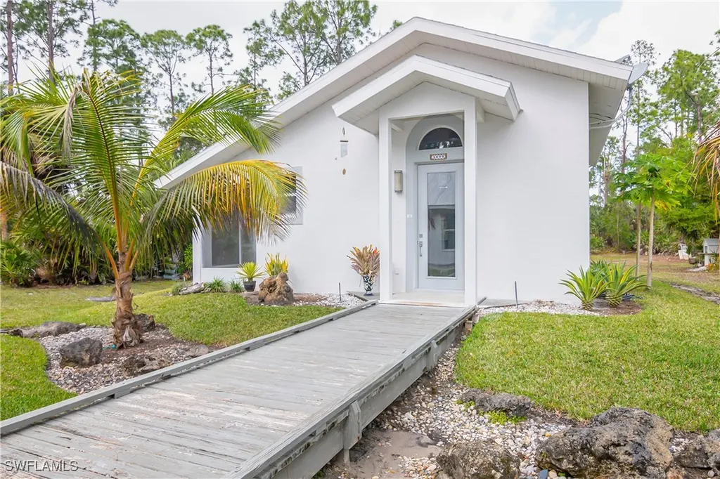 5099 Tallowood Way Naples FL 34116