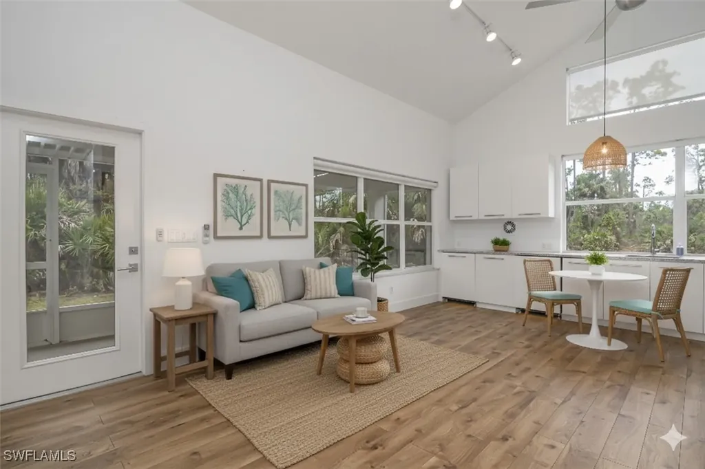 5099 Tallowood Way Naples FL 34116