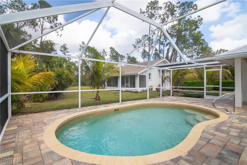 5099 Tallowood Way Naples FL 34116