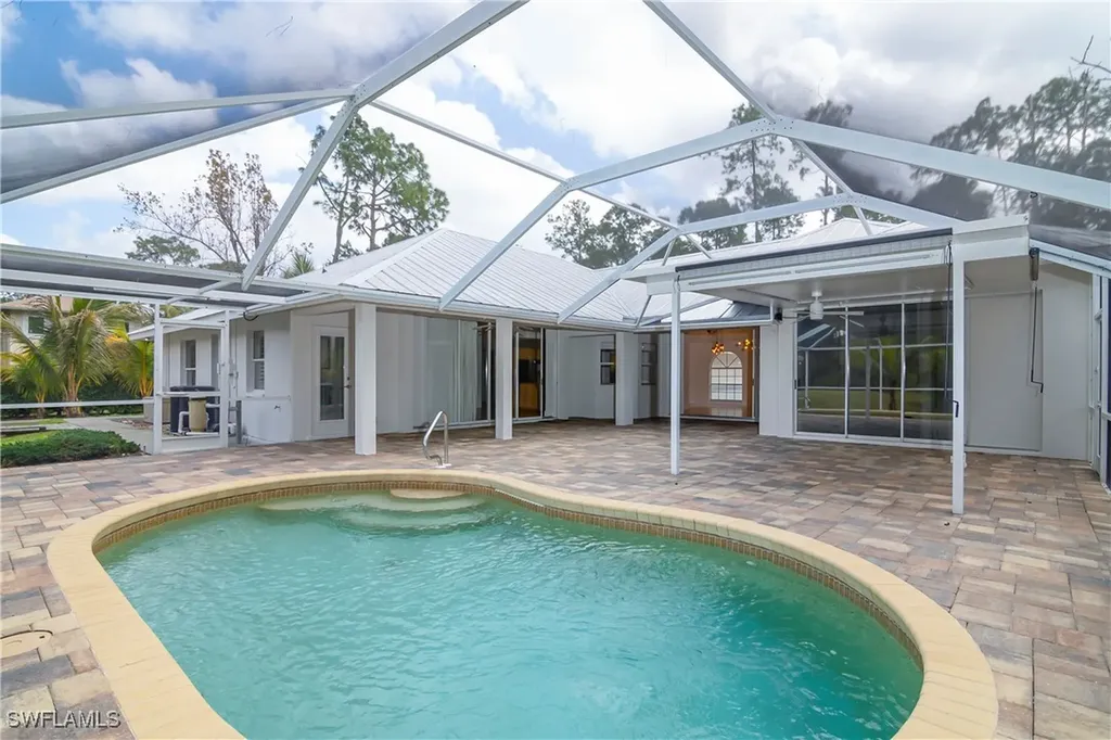 5099 Tallowood Way Naples FL 34116