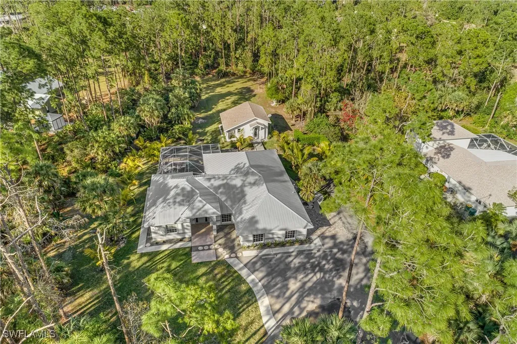 5099 Tallowood Way Naples FL 34116