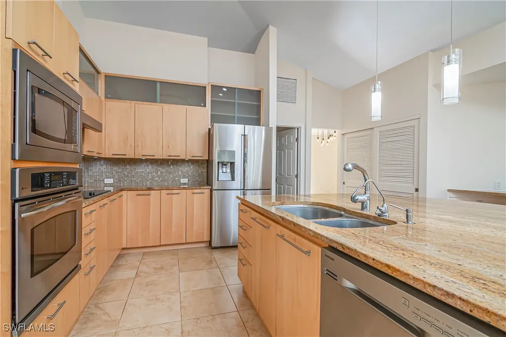 5099 Tallowood Way Naples FL 34116