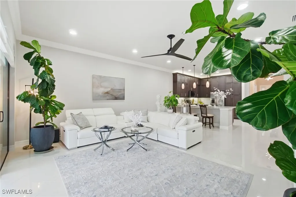 4318 Aurora Street Naples FL 34119