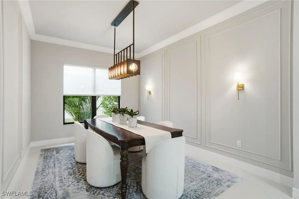 4318 Aurora Street Naples FL 34119