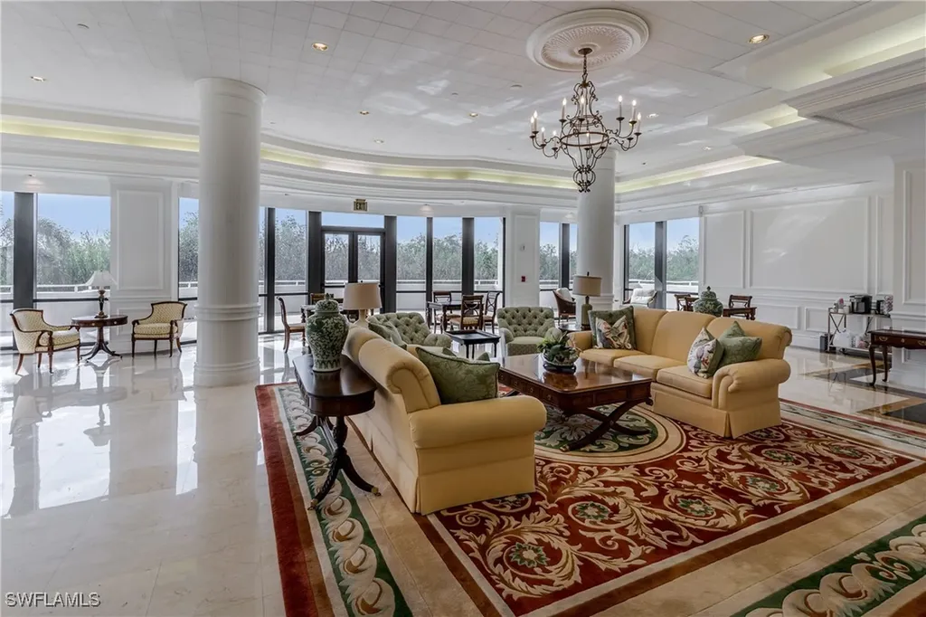 6849 Grenadier Boulevard Naples FL 34108