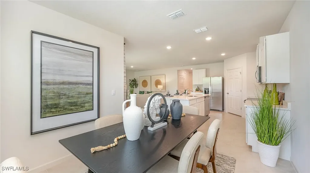 106 SE 23rd Place Cape Coral FL 33990