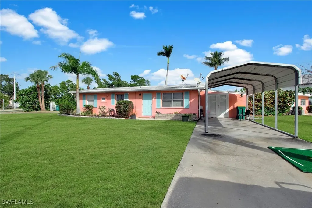 101 Pago Pago Drive E Naples FL 34113