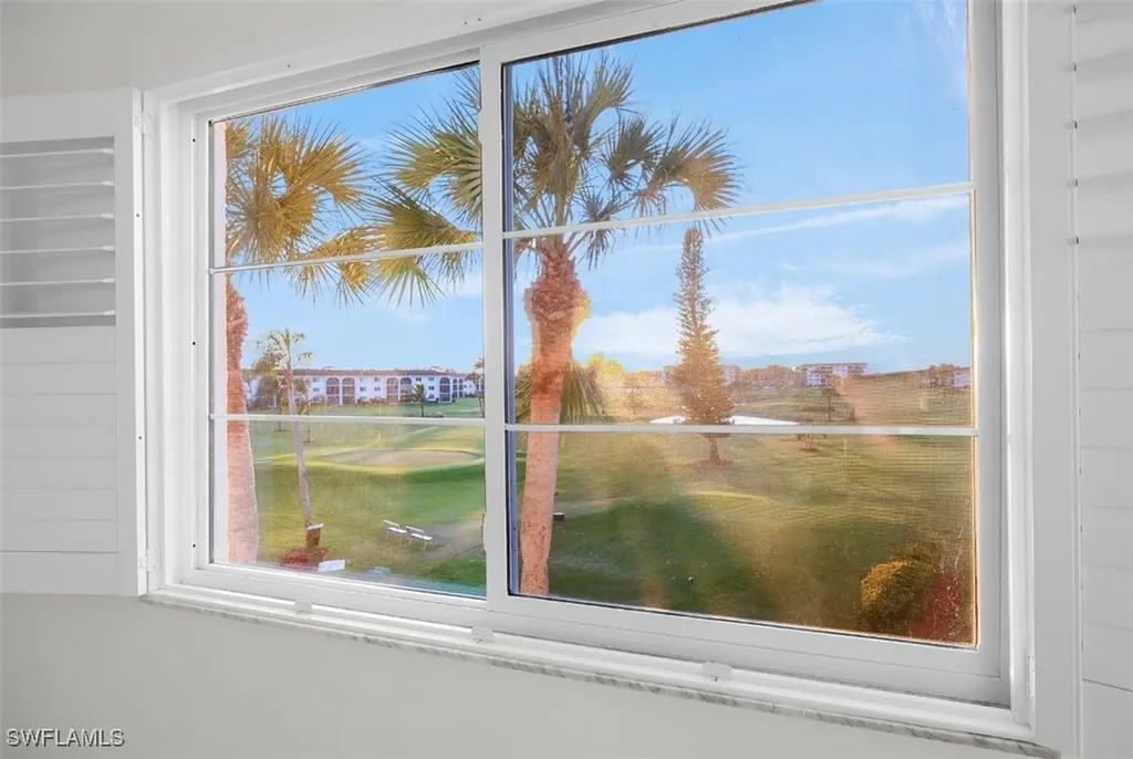 29 High Point Circle E Naples FL 34103