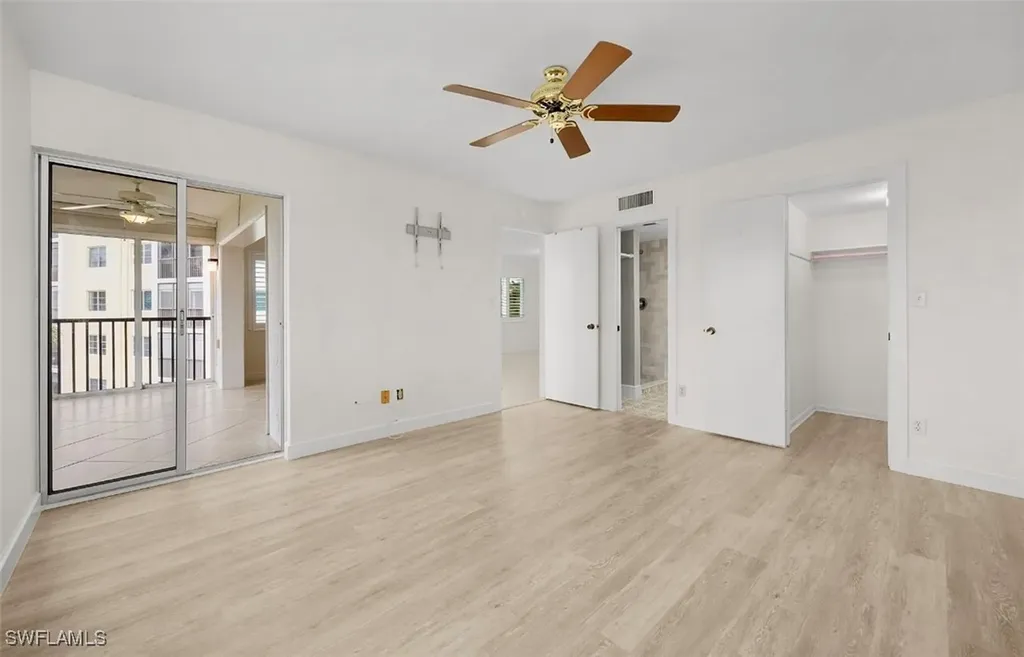 29 High Point Circle E Naples FL 34103