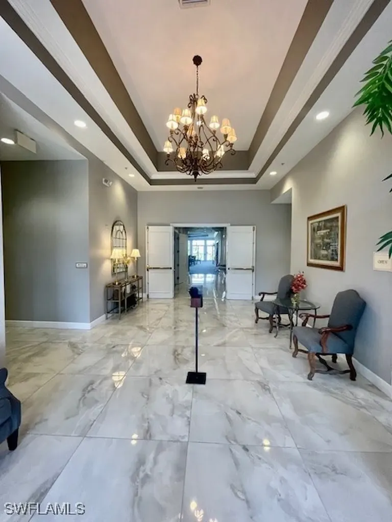 29 High Point Circle E Naples FL 34103