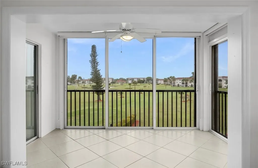 29 High Point Circle E Naples FL 34103