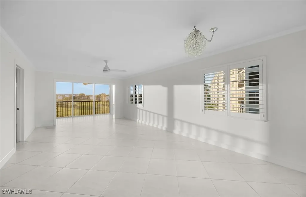 29 High Point Circle E Naples FL 34103