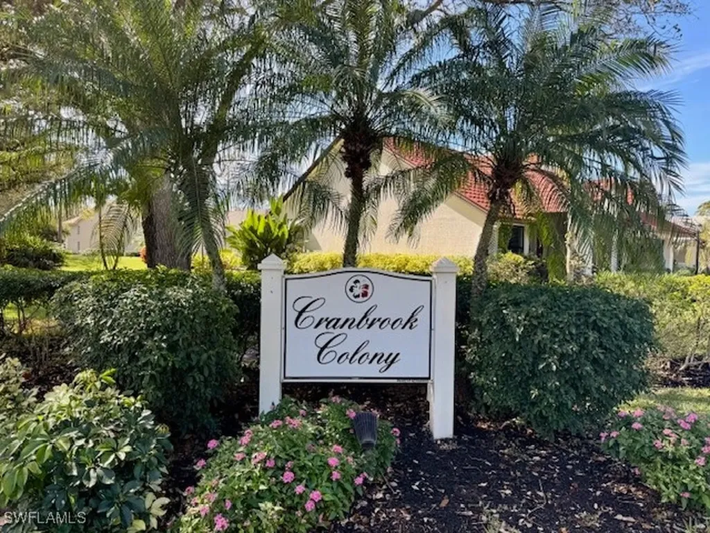 5940 Cranbrook Way Naples FL 34112