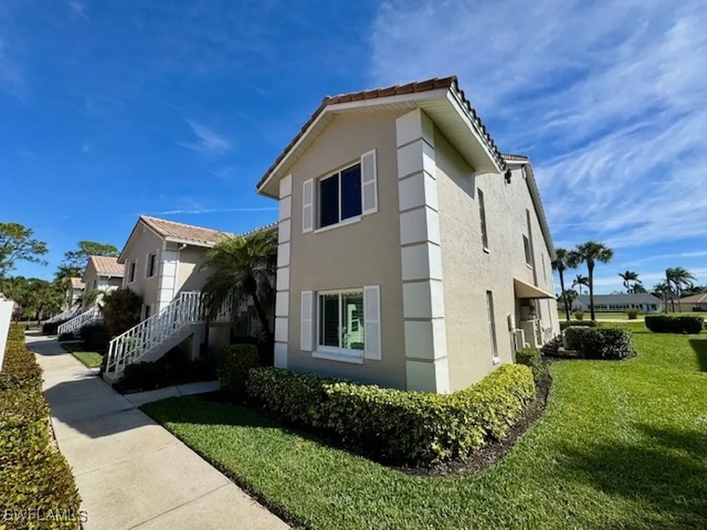 5940 Cranbrook Way Naples FL 34112