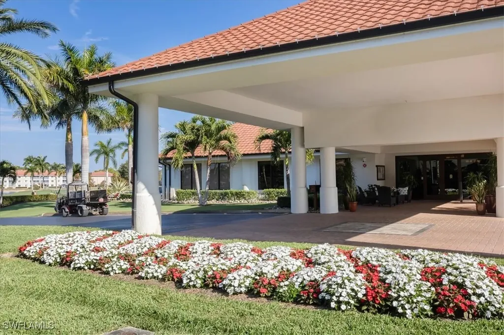 5940 Cranbrook Way Naples FL 34112