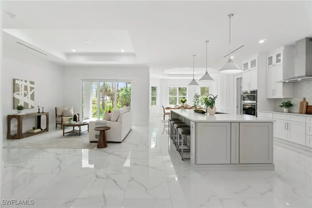 1970 17th Street SW Naples FL 34117