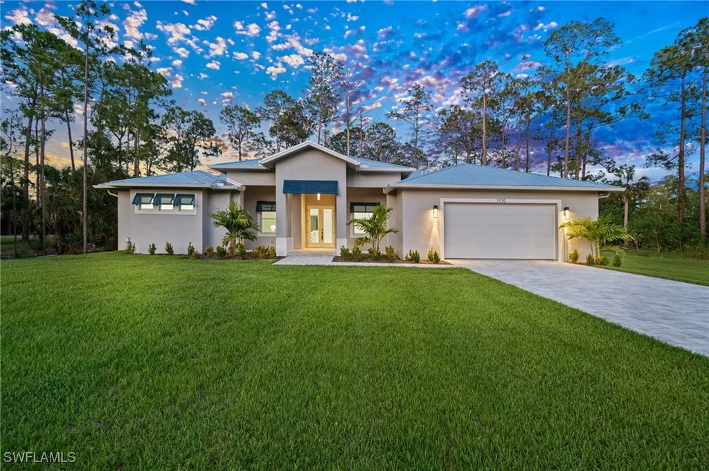 1970 17th Street SW Naples FL 34117