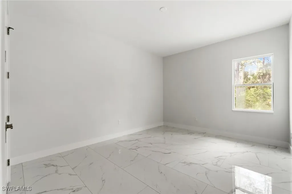 1970 17th Street SW Naples FL 34117