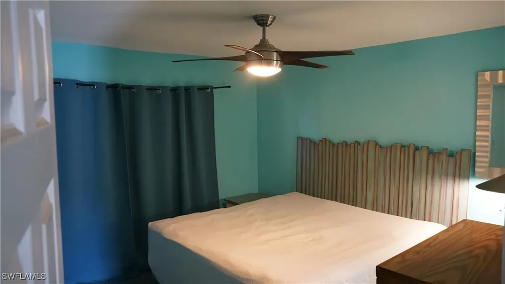 607 SE 47th Street Cape Coral FL 33904