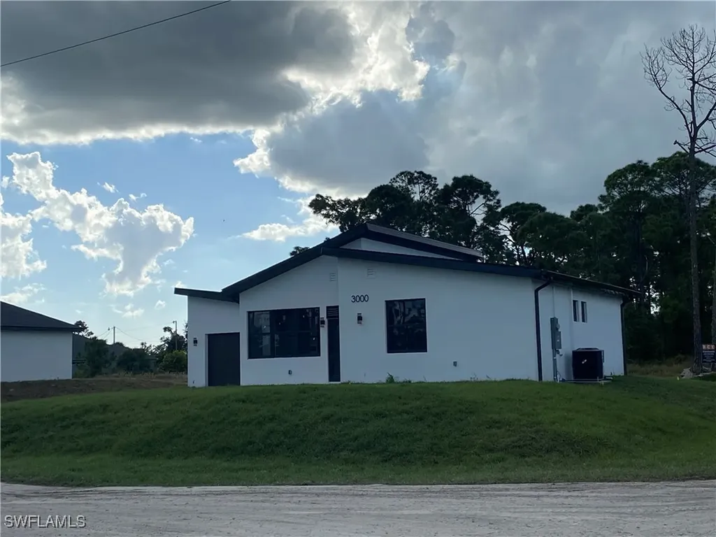 3000 Tena Avenue S Lehigh Acres FL 33976