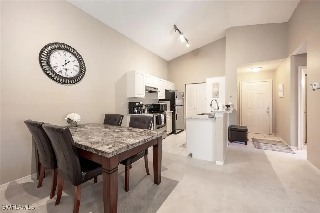 2190 Arbour Walk Circle Naples FL 34109
