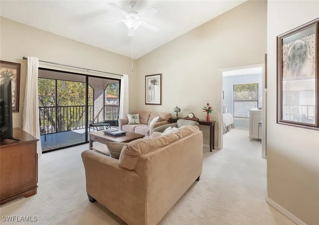 2190 Arbour Walk Circle Naples FL 34109