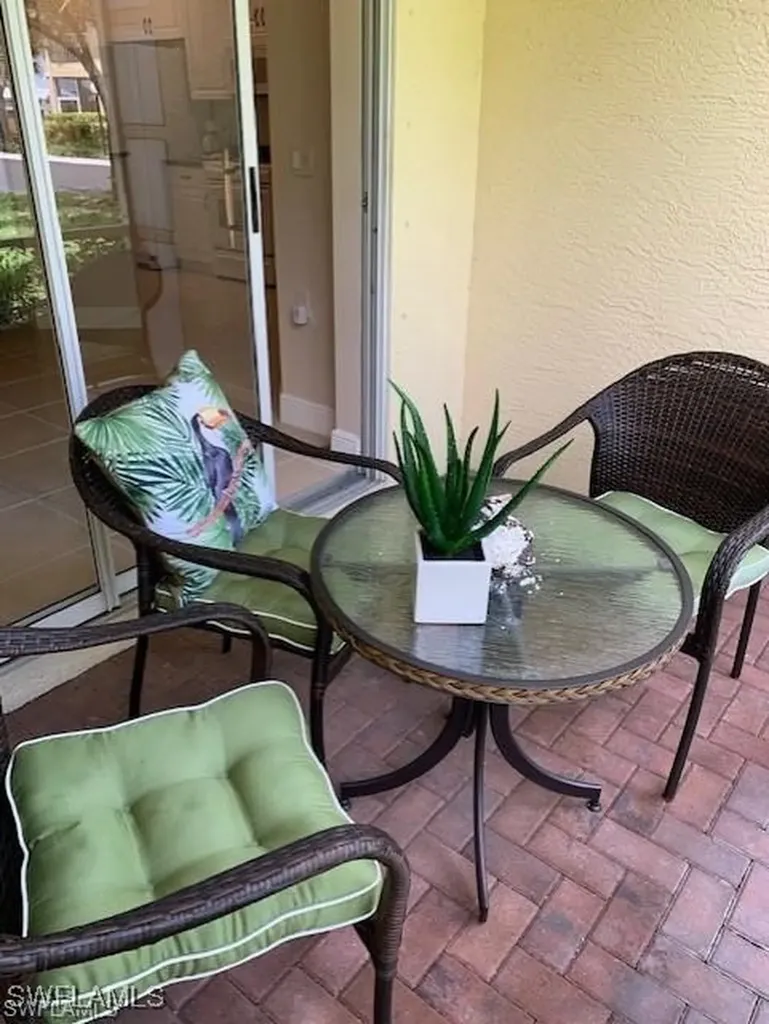 1380 Sweetwater Cove Naples FL 34110