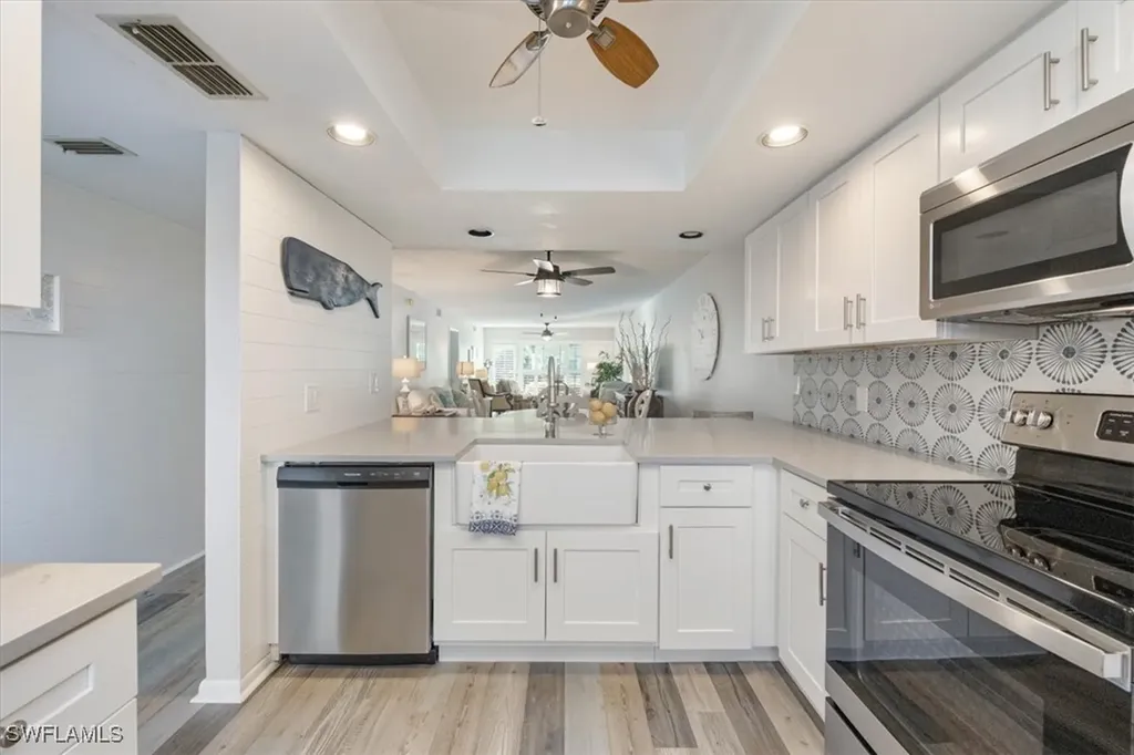142 Palm Drive Naples FL 34112