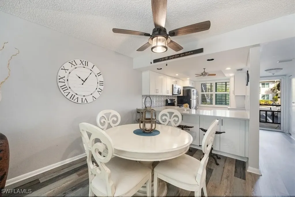 142 Palm Drive Naples FL 34112