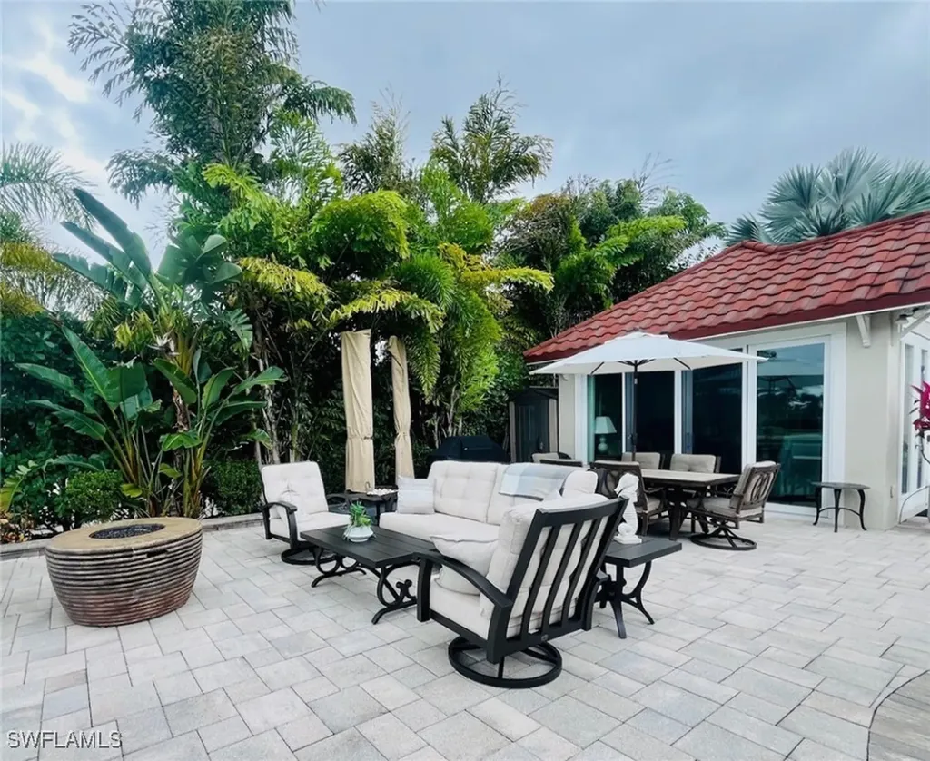 4589 Southern Breeze Drive Naples FL 34114