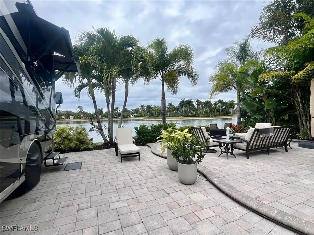 4589 Southern Breeze Drive Naples FL 34114