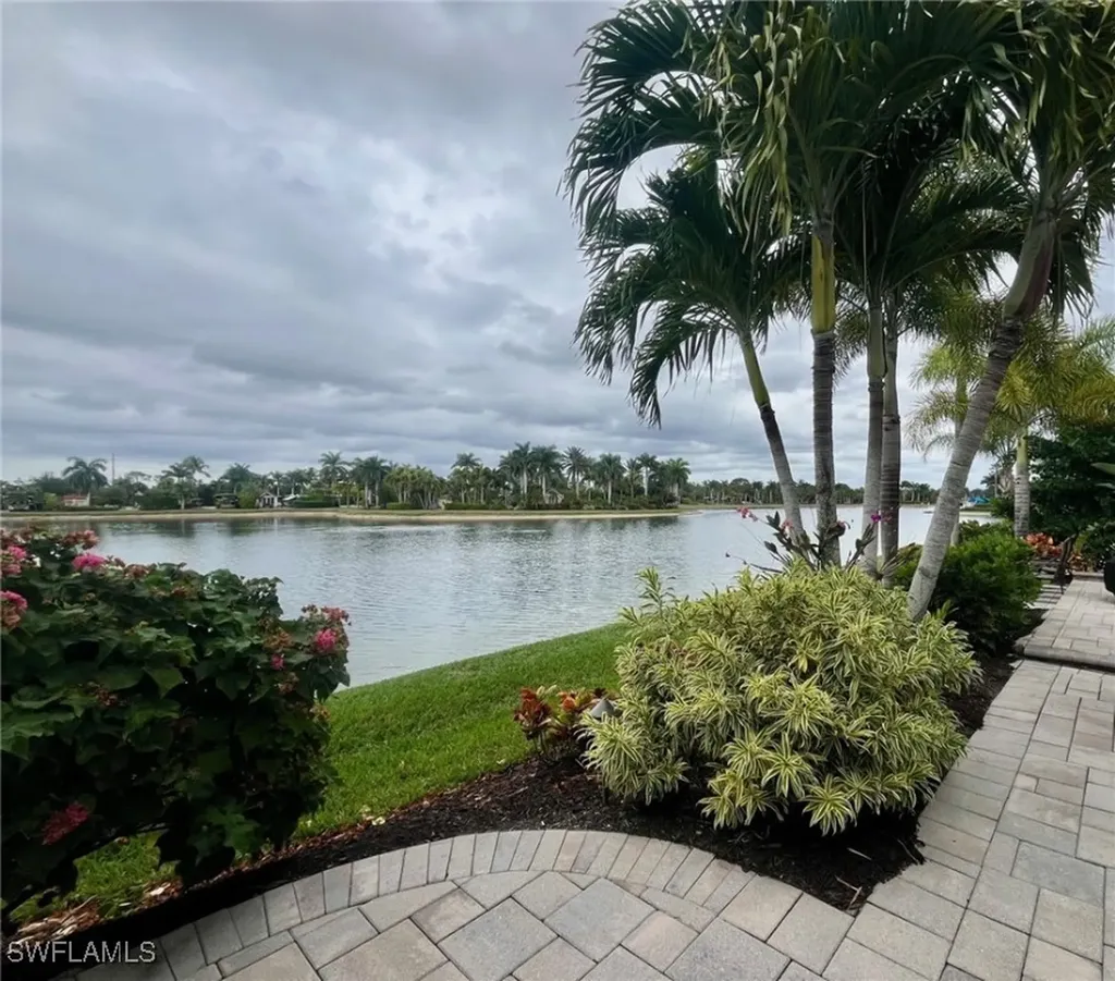 4589 Southern Breeze Drive Naples FL 34114