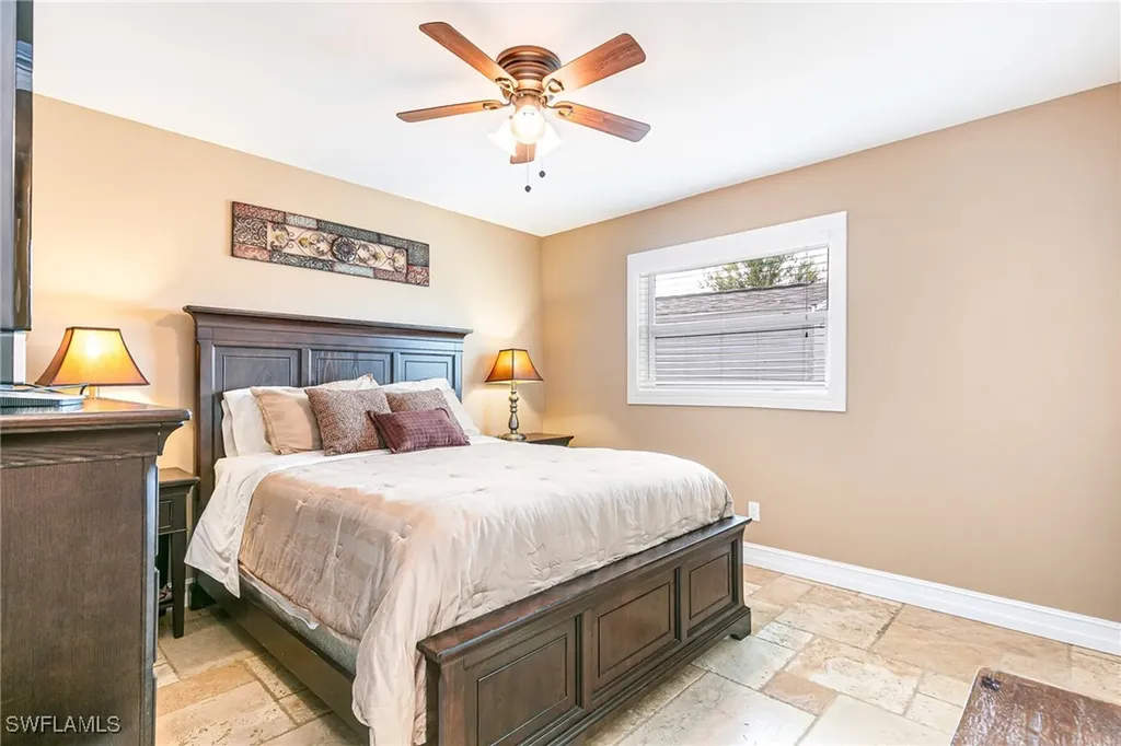 401 Candlewick Circle E Lehigh Acres FL 33936