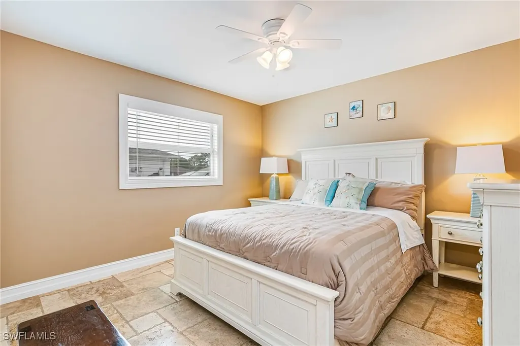 401 Candlewick Circle E Lehigh Acres FL 33936