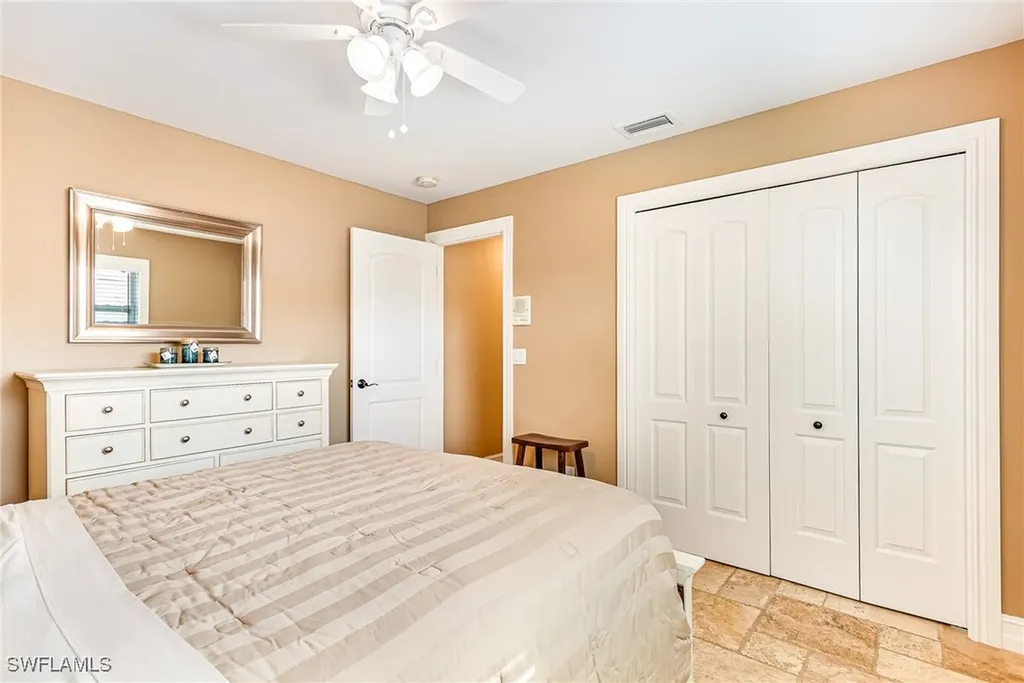 401 Candlewick Circle E Lehigh Acres FL 33936