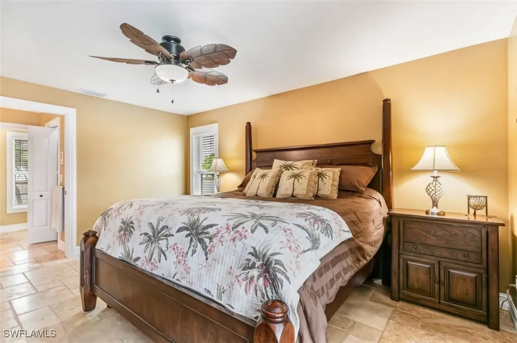 401 Candlewick Circle E Lehigh Acres FL 33936