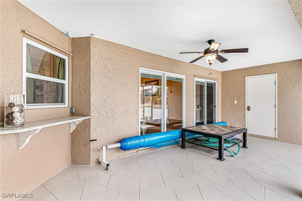 401 Candlewick Circle E Lehigh Acres FL 33936