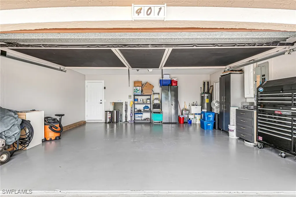 401 Candlewick Circle E Lehigh Acres FL 33936