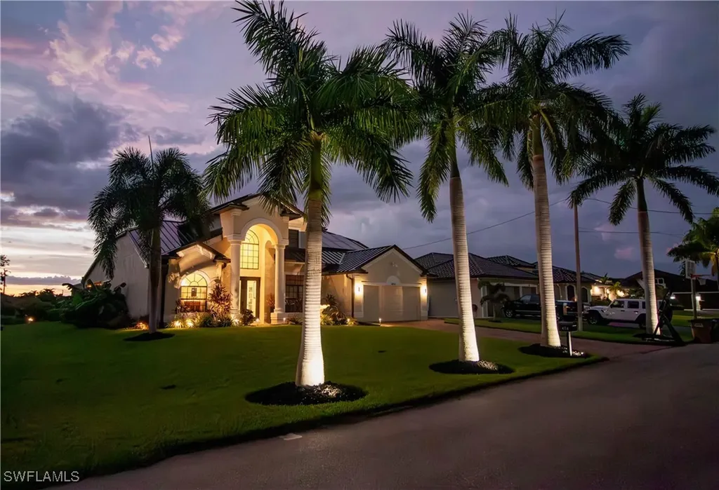 4114 SW 22nd Court Cape Coral FL 33914