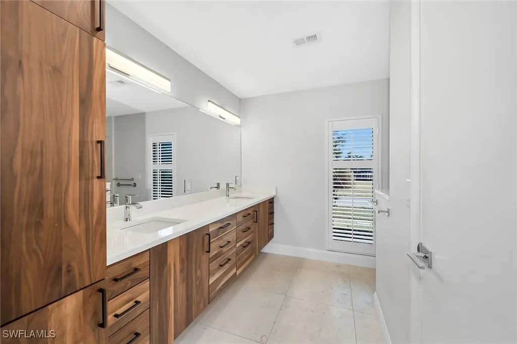 190 Dan River Court Marco Island FL 34145