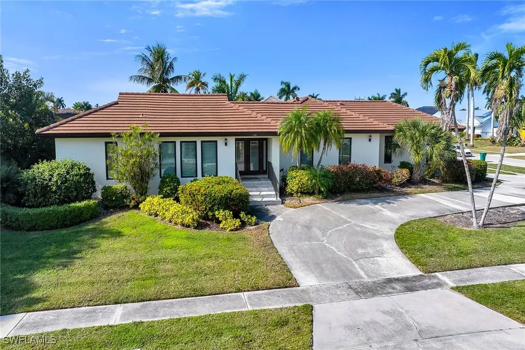 190 Dan River Court Marco Island FL 34145