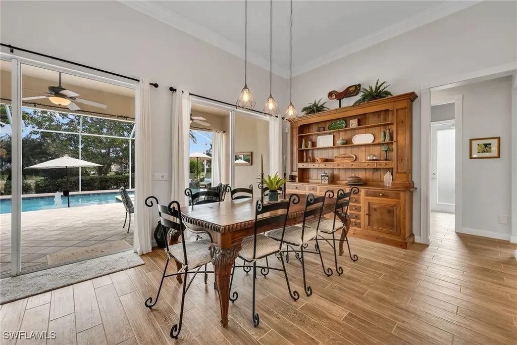 8009 Wilfredo Court Naples FL 34114