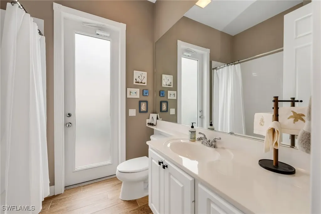 8009 Wilfredo Court Naples FL 34114