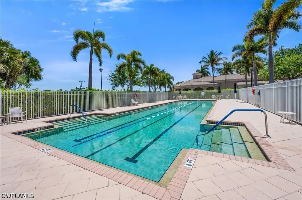 8009 Wilfredo Court Naples FL 34114