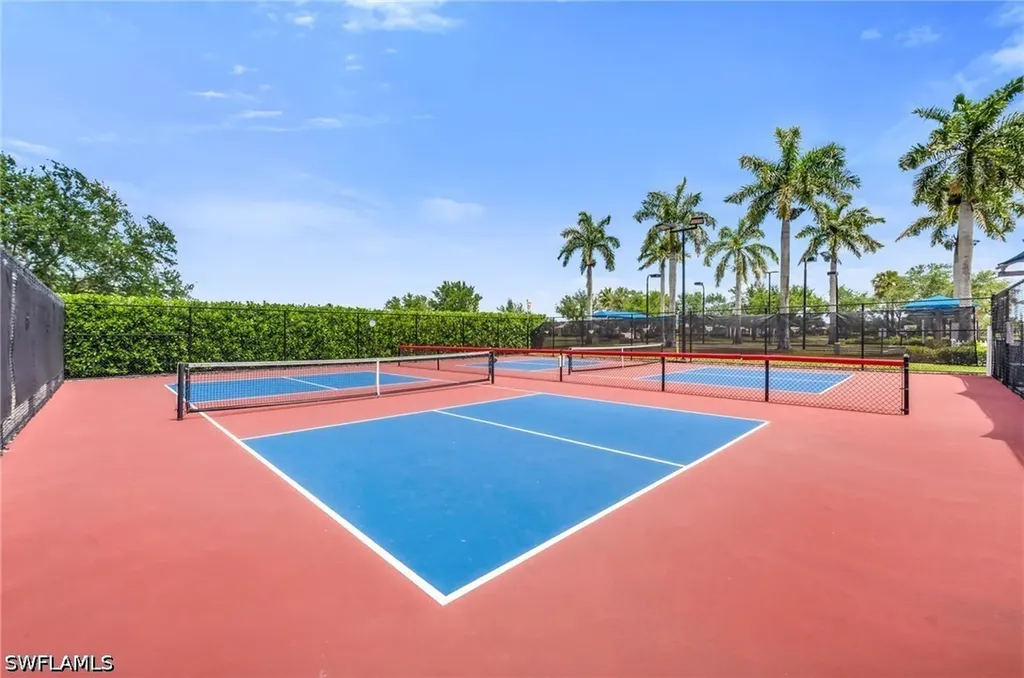 8009 Wilfredo Court Naples FL 34114